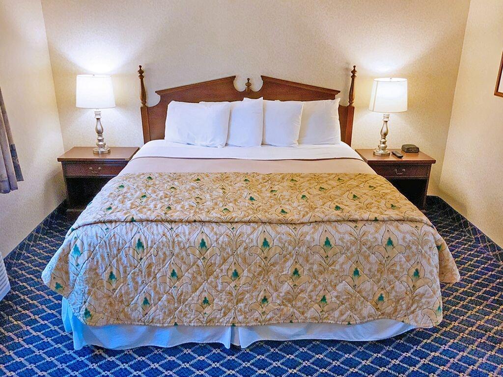 Regency Inn & Suites מערב ספרינגפילד מראה חיצוני תמונה