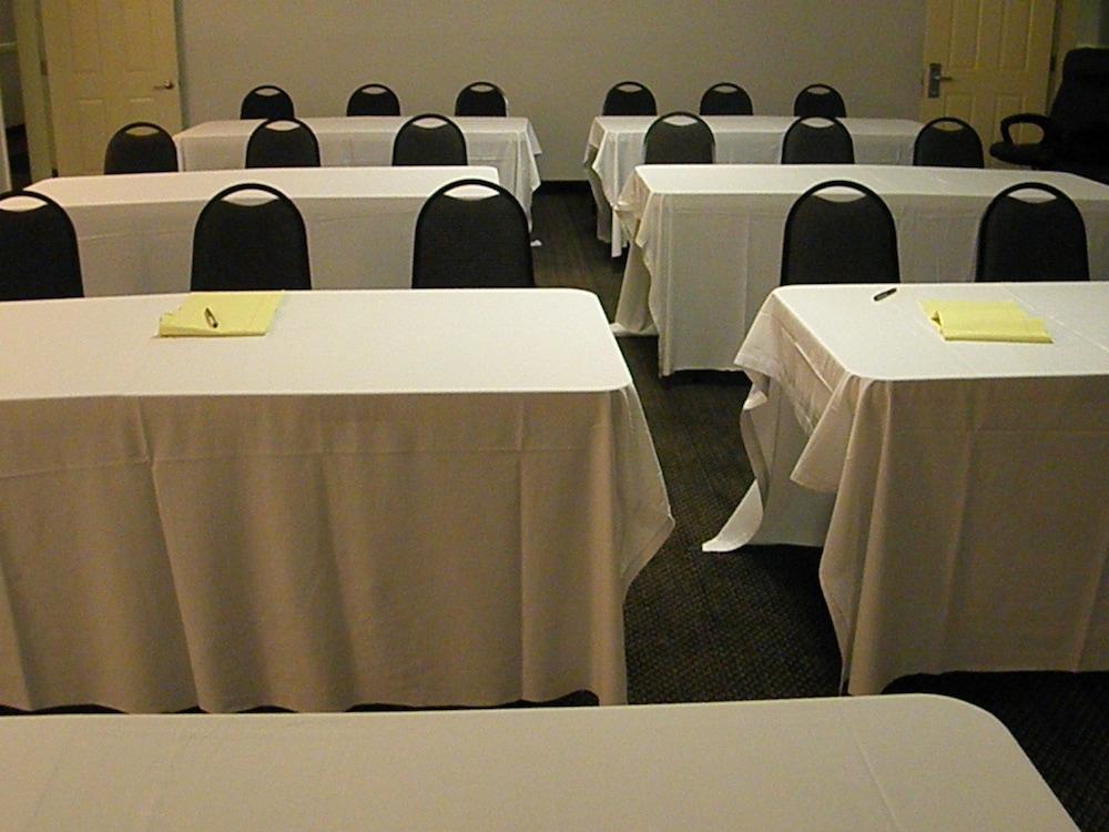 Regency Inn & Suites מערב ספרינגפילד מראה חיצוני תמונה