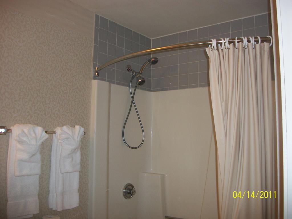 Regency Inn & Suites מערב ספרינגפילד מראה חיצוני תמונה