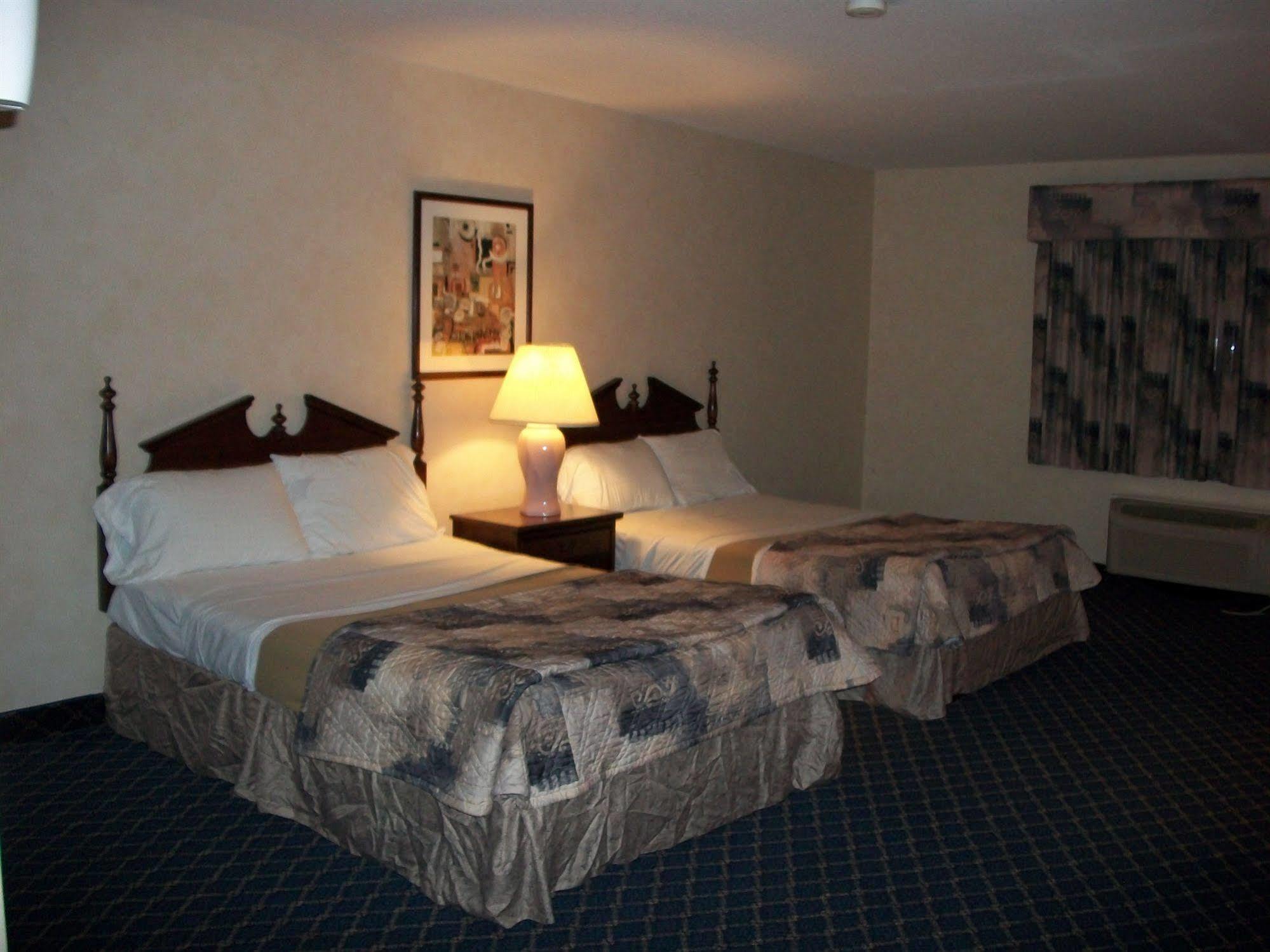 Regency Inn & Suites מערב ספרינגפילד מראה חיצוני תמונה